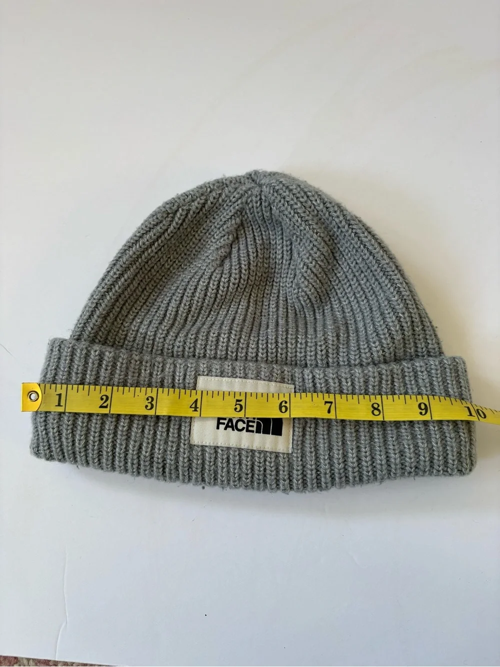 The North Face Grey Knit White Patch Stocking Cap Beanie Toque Hat Gorpcore Hike